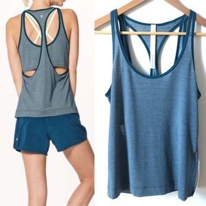 💓NEW LISTING💓 Lululemon Run the Day Tank